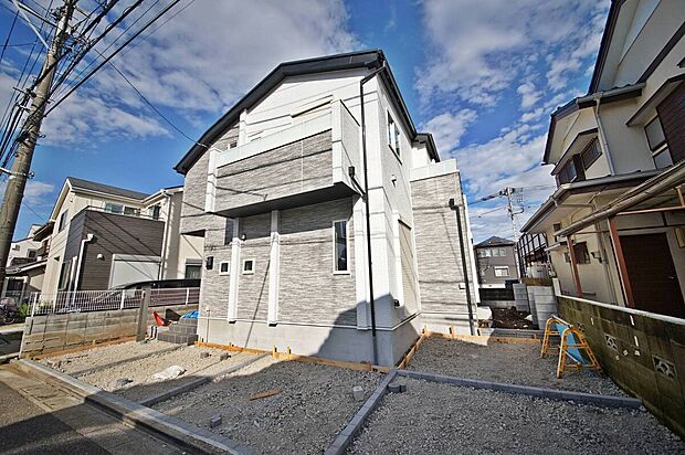 長期優良住宅・住宅性能評価書6項目の高等級取得(耐震等級3)・カースペース2台可