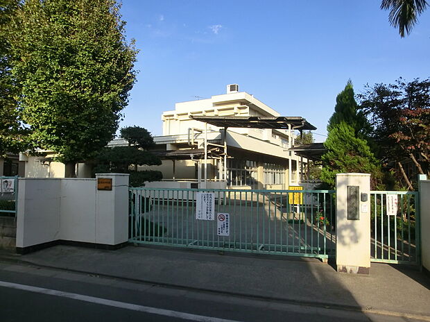 小山小学校