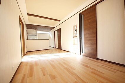 当社分譲施工例　リビング