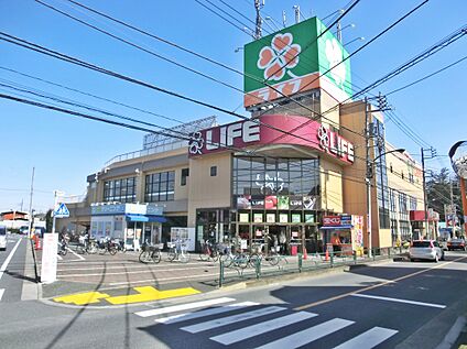 ライフ西大泉店 約423m