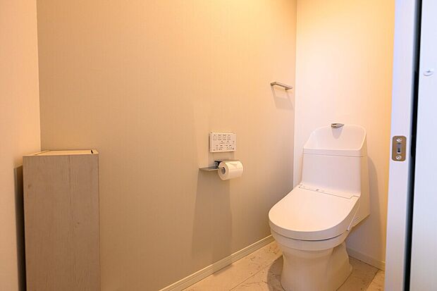 【【トイレ】】使いやすさとお掃除のしやすさだけでなく、清潔性を追求したトイレ。※画像はイメージです