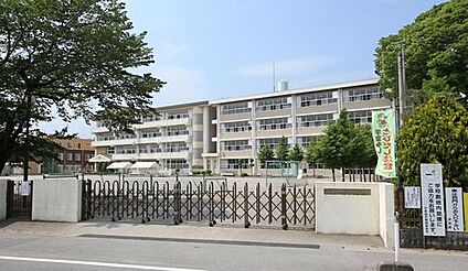 姿川第二小学校 1210m ～1330ｍ(徒歩16分)