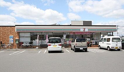セブンイレブン 宇都宮上鶴田店 490m～540ｍ(徒歩7分)