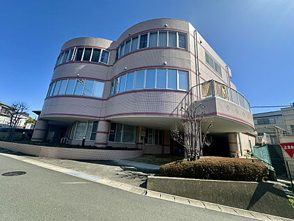 いずみ保育園 918m