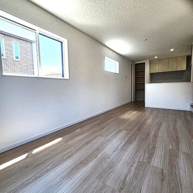 【施工例：LDK(2)】家族が集うリビングイン階段のLDKです！