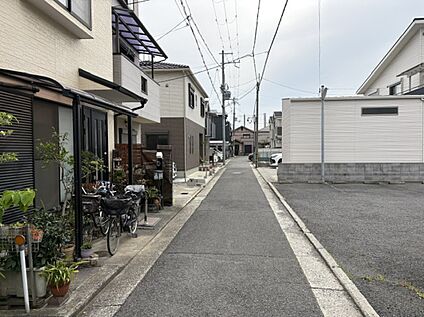 現地　前面道路
