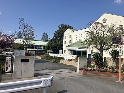 春日部市立桜川小学校 1000ｍ(徒歩13分)