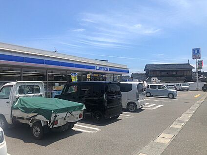 ローソン防府本橋町店 約450ｍ(徒歩約6分)