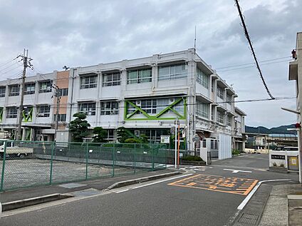 山崎小が好 450ｍ(徒歩6分)