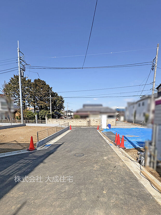 【【COCOYUNO 川越市志多町】】No.8:前面道路