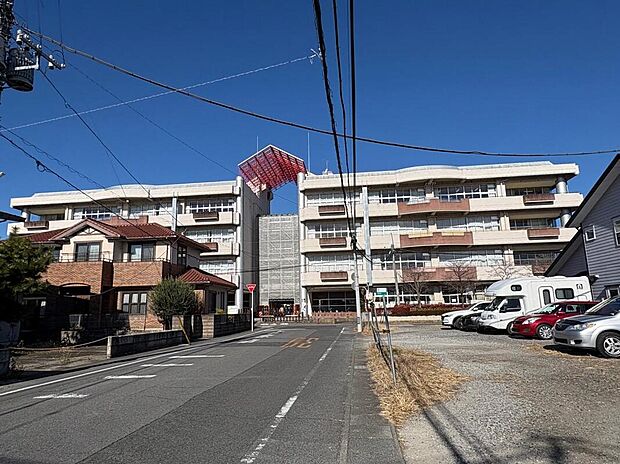 宇都宮市立富士見小学校（約850m）