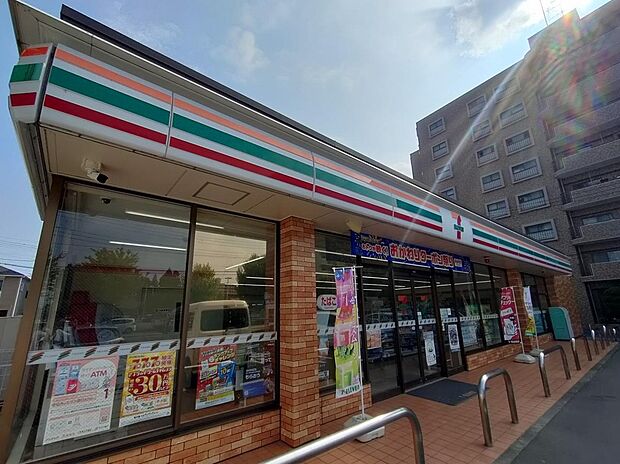 セブンイレブン南仙台駅西口店（約250m）