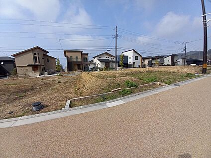 東側境界標付近からの現地外観写真（14-6号地）