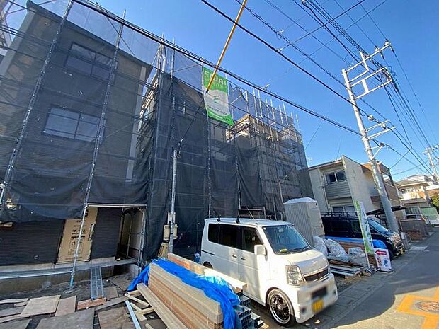 【現地写真/2025年12月撮影】着々建築中!未完成の為お近くの同仕様完成物件ご案内いたします!