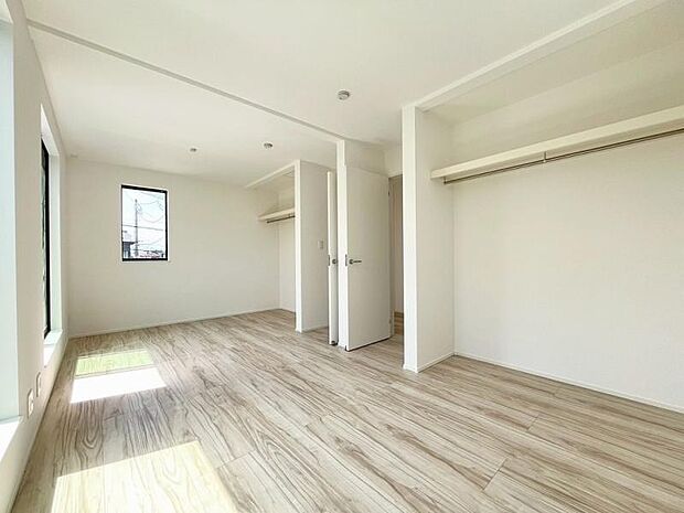 2つの個室としても、広々とした1室としても 。家族の「今」にフィットする自由な空間デザイン 。