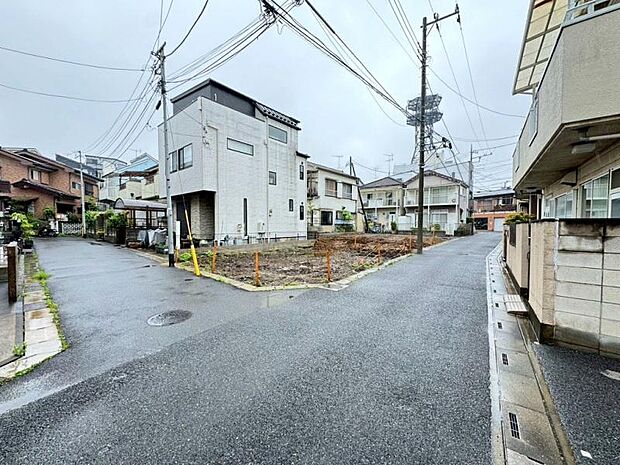 【現地写真】本物件は未完成のため、お近くにある同仕様の完成物件をご案内いたします。完成後の暮らしをイメージしながら安心してご検討いただけます。どうぞお気軽にお問合せくださいませ。（2026年5月撮影）