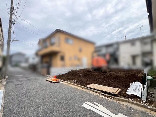 ◆開放的な19帖超LDK！2階リビングならではの明るい陽光が差し込み、プライバシーも確保しやすくゆったりと家族の時間を過ごせます！※2026.6月撮影