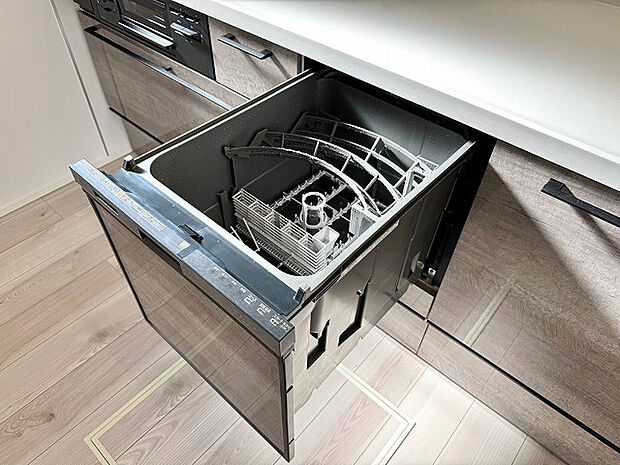 【キッチン】食器洗い乾燥機標準装備の最新オープンキッチン!