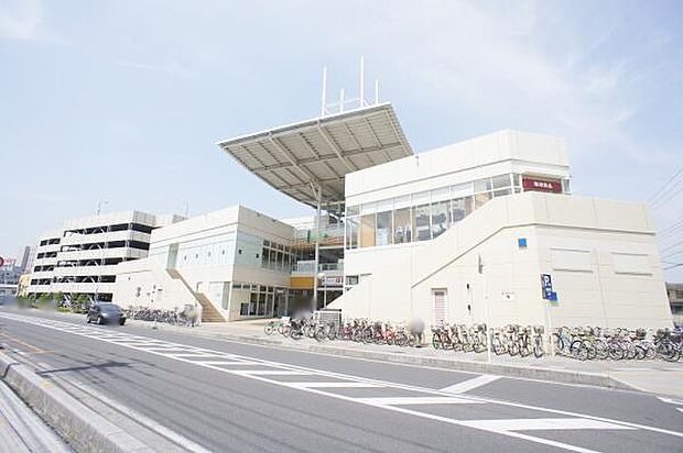 ララガーデン 春日部(約1,250m)