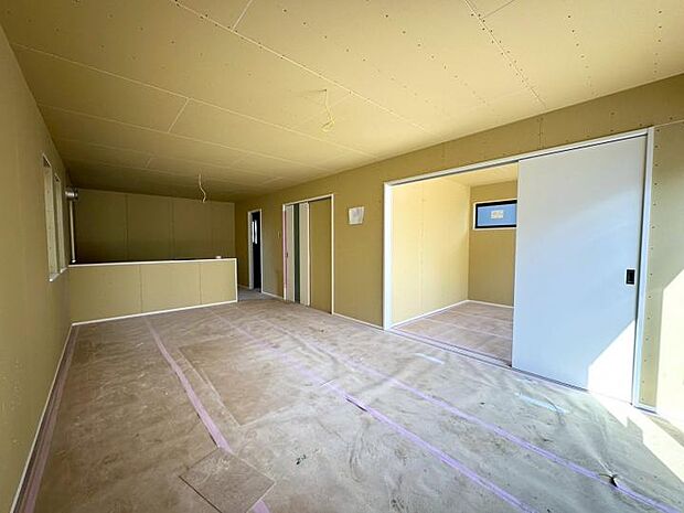 【内観】◆建築中現地ご見学出来ます!また近隣完成住宅や、お客様がご興味のある物件も合わせてご案内させていただきます!※2026.3月撮影