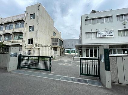 川口市立十二月田中学校 1600m(-)