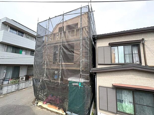 【【現地写真】】本物件は未完成のため、お近くにある同仕様の完成物件をご案内いたします。完成後の暮らしをイメージしながら、安心してご検討いただけます。どうぞお気軽にお問合せください。（2026年6月撮影）
