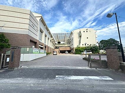 朝霞第一中学校 950m(徒歩12分)