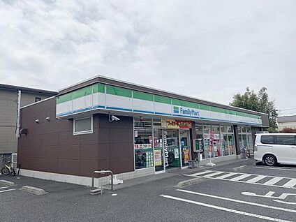 ファミリーマート越谷大林店 110m(-)