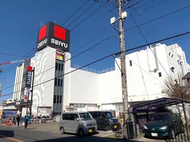 西友鳩ヶ谷店（約650m）