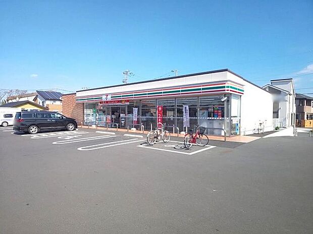 セブンイレブン越谷大竹店(約900m)