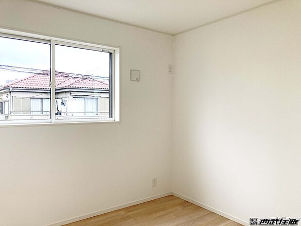 【2階・洋室】どんな家具にしようか悩む時間も楽しいですよね。同仕様写真