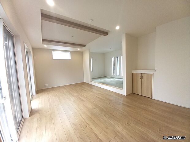 【リビング】ポップアップ天井のアクセントが素敵ですね！同仕様写真