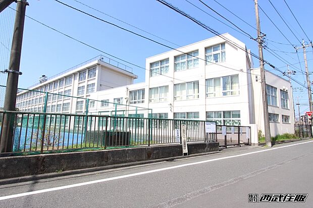 福生市立福生第二中学校（約196m・徒歩3分）