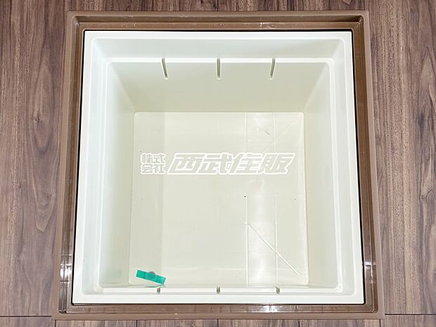 【非公開】【床下収納庫】調味料や野菜・保存食品などの収納に大活躍!