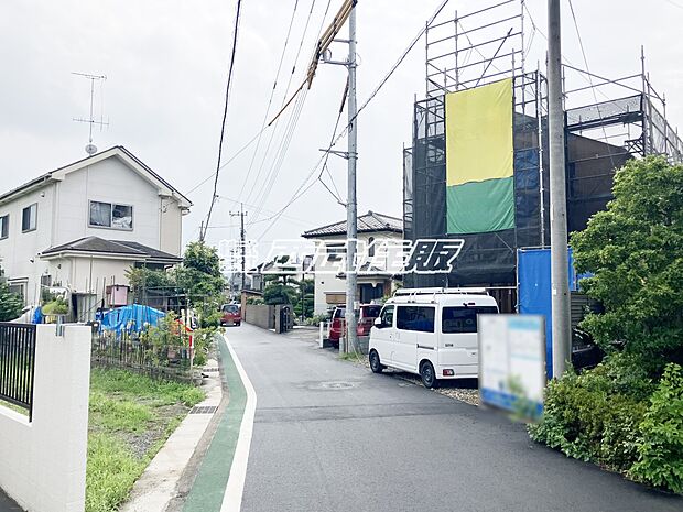 【前面道路含む現地写真】【販売現地】陽当りの良い穏やかな住宅街です。2026年7月27日撮影