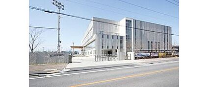 一条中学校 2100m ～2110ｍ(徒歩27分)