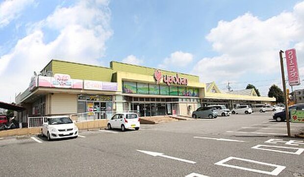 ヤオハン城東店