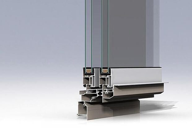 【アルミ樹脂複合サッシ】暖房の熱を逃がしにくい断熱性の高い窓。