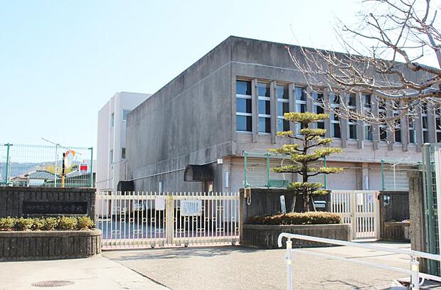 神戸市立下畑台小学校（約1,140m）