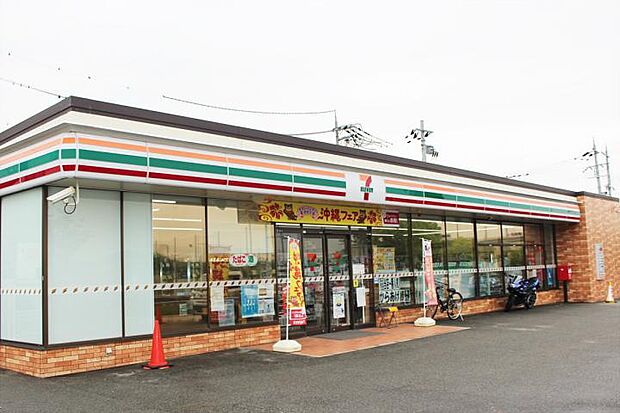 セブンイレブン和泉はつが野3丁目店(約720m・徒歩9分)