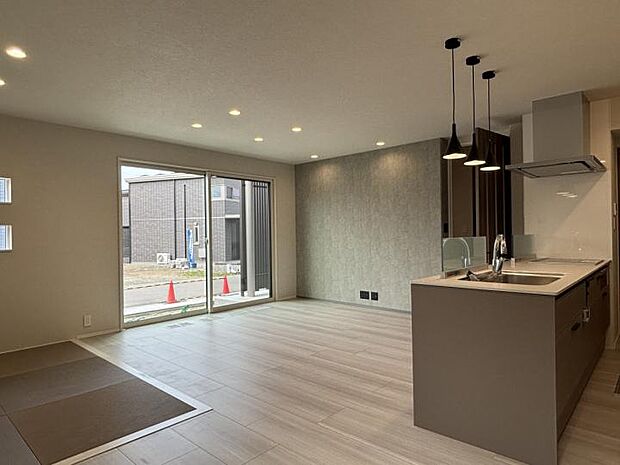 【4号地分譲住宅LDK】（2026年4月撮影）