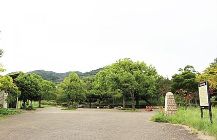 桃の木台中央公園、 310m(-)