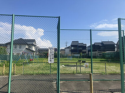 砂子山ノ浦ちびっこ広場 800m