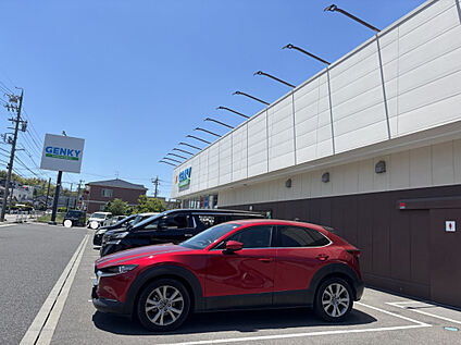 ゲンキー石浜店 750m