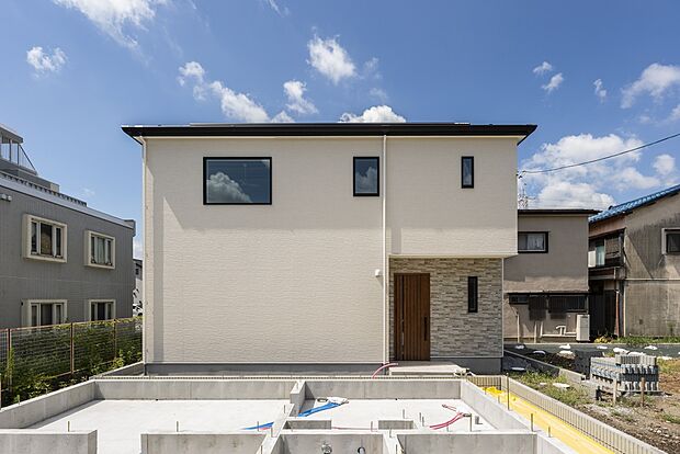 現地モデルハウス完成公開中(6号棟)