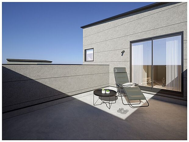 【1号棟バルコニー】空とつながるような開放感を味わえる、ゆとりあるバルコニー。