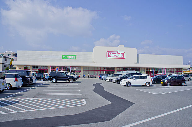 【買い物施設が充実】マックスバリュ北在家店徒歩約4分~5分、キリン堂加古川粟津店徒歩約7分~8分など買い物環境が充実!駅周辺には、加古川ヤマトヤシキやニッケパークタウンなど大型商業施設がございます。