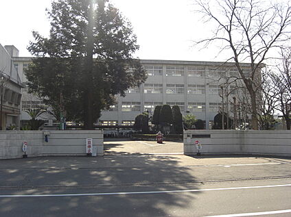 加古川市立氷丘南小学校 約600m(徒歩約8分)