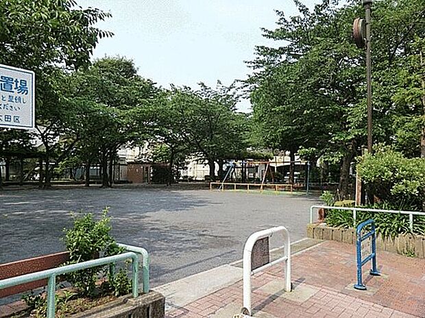 東六郷一丁目公園まで777m