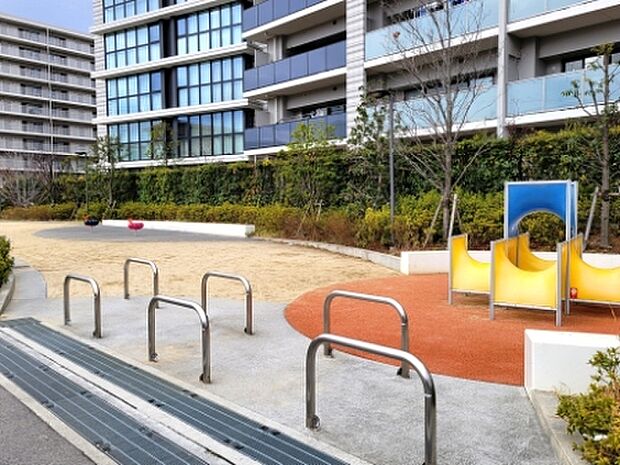 昆陽東公園まで1273m